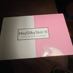 Hey Silky Skin Advanced IPL Hair Removal Handset